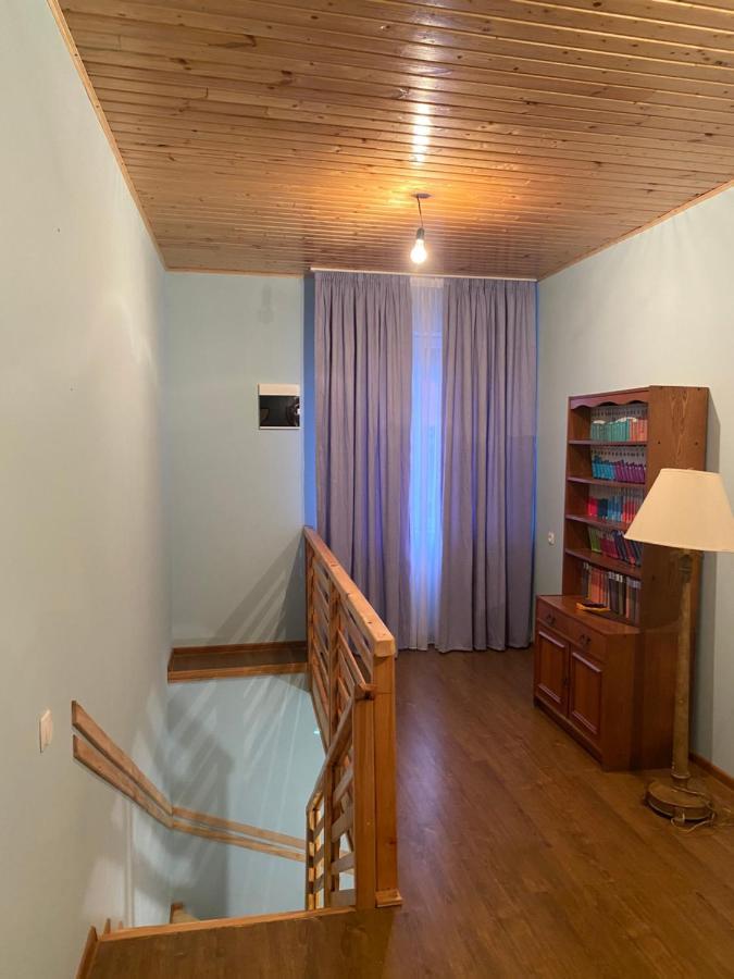Iuri Udesiani'S Guesthouse Местия Экстерьер фото